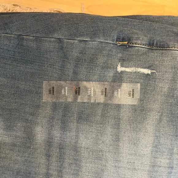 NWT Sonoma 18R Skinny Mid Rise 401 Donner Jean - Picture 9 of 9